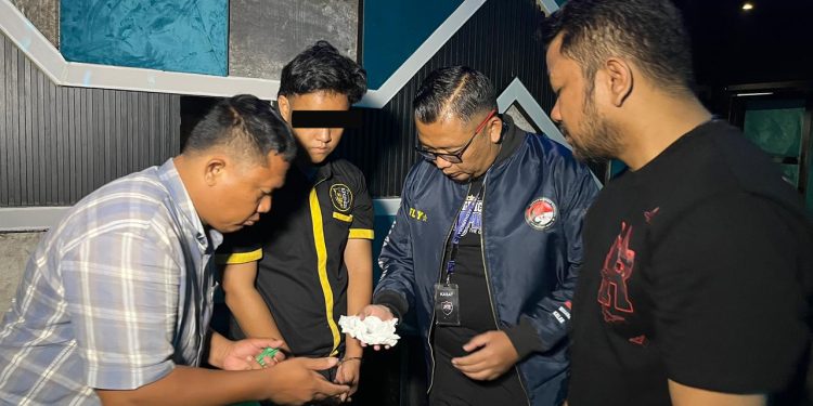 Operasi Senyap Satresnarkoba Polrestabes Medan, THM Phantom Digerebek dan Diduga Jadi Sarang Ekstasi