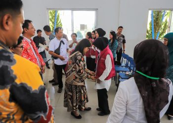 Wali Kota Wesly Silalahi Dorong Penguatan Layanan Kesehatan, Kader Posyandu Nagapita Dibekali Peralatan Modern