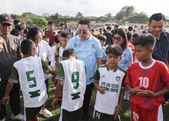Liga Sepak Bola Usia Dini 2026 Resmi Bergulir, Wali Kota Wesly Silalahi Dorong Lahirnya Atlet Berkarakter