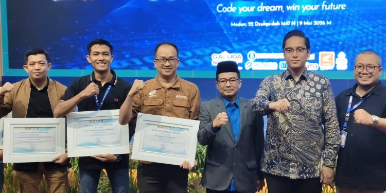 Pelindo Regional 1 Terima Penghargaan dari Wali Kota Medan atas Dukungan di Medan Coding Competition 2026 Pelindo Regional 1 Terima Penghargaan dari Wali Kota Medan atas Dukungan di Medan Coding Competition 2026