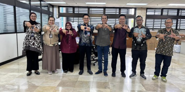 Bank Sumut Siantar Jadi Motor Digitalisasi Retribusi Pasar Horas, Pembayaran Kini Siap Gunakan QRIS Bank Sumut Siantar Jadi Motor Digitalisasi Retribusi Pasar Horas, Pembayaran Kini Siap Gunakan QRIS