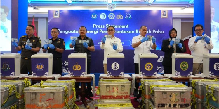 BI dan Polri Musnahkan 466 Ribu Lembar Rupiah Palsu, Perkuat Perang Melawan Kejahatan Uang Palsu