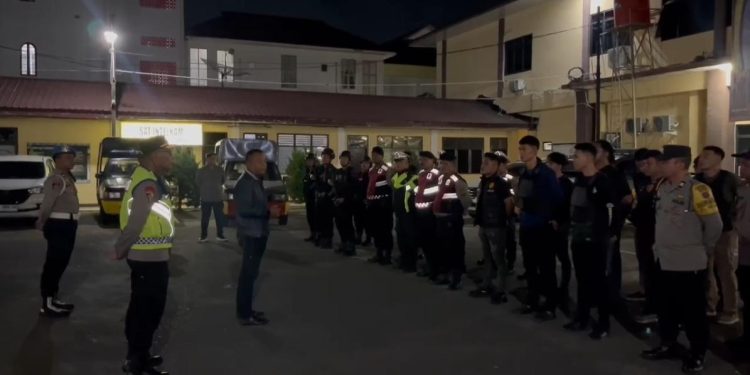 Polres Pematangsiantar dan Brimob Sumut Turun Malam Hari, Patroli Blue Light Jaga Kota Saat Blackout