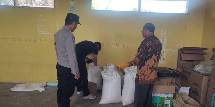 Polsek Siantar Martoba Kawal Penjualan 850 Kg Jagung Petani ke Bulog, Wujud Nyata Dukungan Ketahanan Pangan
