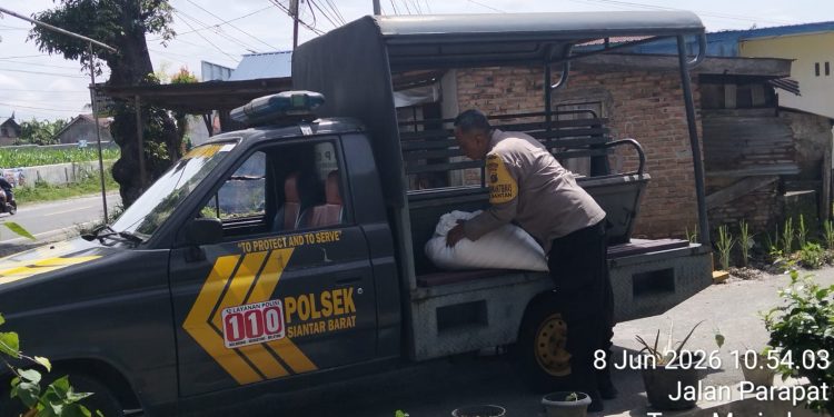 Dukung Ketahanan Pangan, Polsek Siantar Barat Kawal Penjualan Jagung Petani Binaan ke Bulog