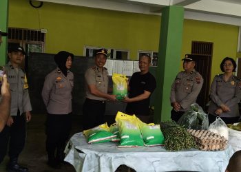Sambut HUT Bhayangkara ke-80, Polsek Siantar Barat Tebar Kepedulian dengan Kunjungan dan Bansos ke Panti Asuhan