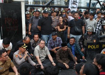 Kapolrestabes Medan Tekankan Personel Tetap Sabar dan Humanis Saat Melayani Aksi Massa KBMN