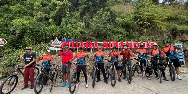 Bupati JTP Hutabarat Serius Kembangkang Pariwisata Pulau Sibandang-Muara, Sukses Laksanakan SAfest 2026 Bupati JTP Hutabarat Serius Kembangkang Pariwisata Pulau Sibandang-Muara, Sukses Laksanakan SAfest 2026