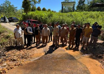 ‎Sinergi Lintas Provinsi, Bupati JTP Hutabarat Tinjau Pemulihan Jalan BKPSU dan Lokasi Huntap Bantuan Gub Jabar   ‎