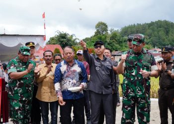 Pangdam I-BB bersama Bupati Tapanuli Utara Resmikan Jembatan Siualuompu, Bukti Kolaborasi Pemerintah-TNI