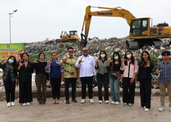 DLH Pematangsiantar Perkuat Sinergi dengan Akademisi, Mahasiswa Nommensen Diajak Tinjau Pengelolaan Sampah dan Laboratorium Lingkungan