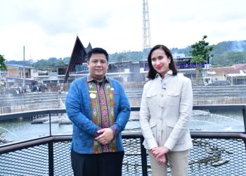 Menteri Pariwisata RI Kunjungi Samosir, Vandiko Serahkan Proposal, Minta Dukungan Pusat