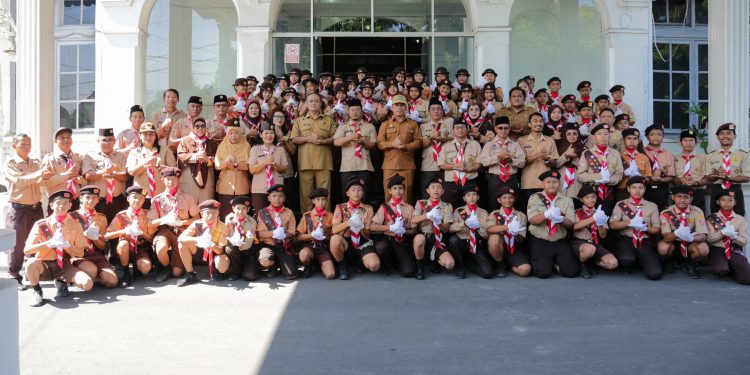 Bawa Nama Siantar ke Jambore Sumut XI, 75 Pramuka Dilepas dengan Pesan Jaga Marwah Daerah Bawa Nama Siantar ke Jambore Sumut XI, 75 Pramuka Dilepas dengan Pesan Jaga Marwah Daerah