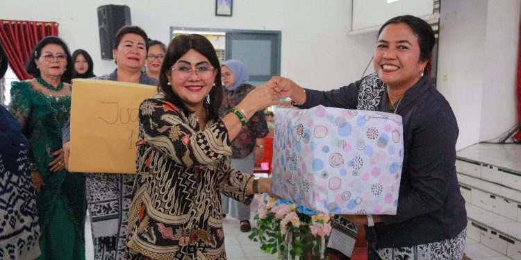 Ketua TP PKK Ny. Liswati dan Pemko Pematangsiantar Perkuat Sinergi dengan IBI, Dorong Layanan Kesehatan Ibu dan Anak Semakin Berkualitas Ketua TP PKK Ny. Liswati dan Pemko Pematangsiantar Perkuat Sinergi dengan IBI, Dorong Layanan Kesehatan Ibu dan Anak Semakin Berkualitas