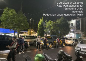 Patroli Blue Light Patrol Sisir Titik Rawan, Polres Pematangsiantar Cegah Balap Liar dan Gangguan Kamtibmas