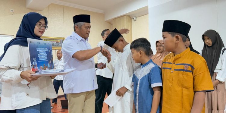 Pelindo Regional 1 Gelar Pengajian dan Santunan 100 Anak Yatim Piatu, Perkuat Ikhtiar Keselamatan Operasional Pelabuha