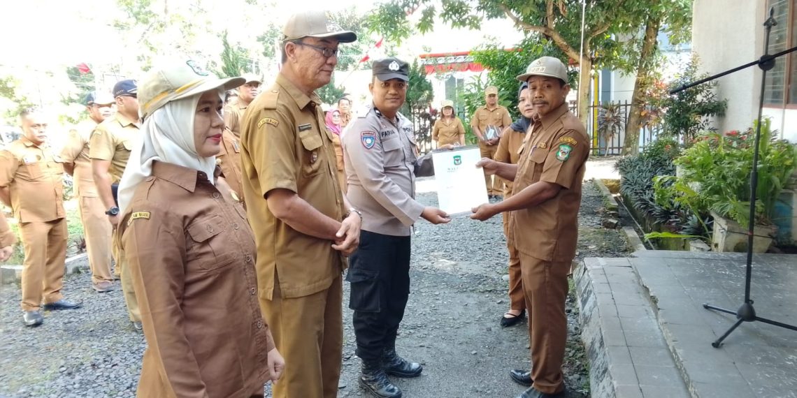 Raih Juara 1 MTQ Tingkat Polda Sumut, Bhabinkamtibmas Bah Sorma DigANJAR Piagam Penghargaan Raih Juara 1 MTQ Tingkat Polda Sumut, Bhabinkamtibmas Bah Sorma DigANJAR Piagam Penghargaan