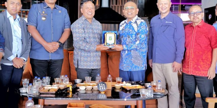 Bupati Anton Siapkan Strategi Baru, Pariwisata Danau Toba Dibidik Berkelas Dunia