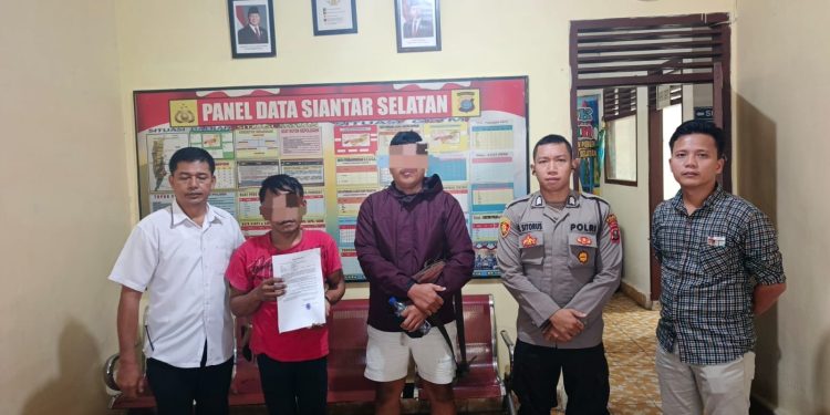 Terduga Pencuri Kabel Listrik Diamankan Warga, Polsek Siantar Selatan Akhiri Kasus Lewat Jalur Damai Terduga Pencuri Kabel Listrik Diamankan Warga, Polsek Siantar Selatan Akhiri Kasus Lewat Jalur Damai