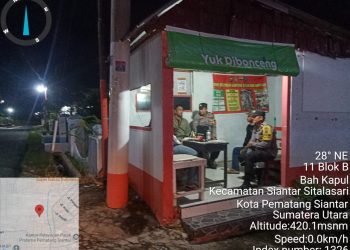 Perkuat Siskamling, Polsek Siantar Martoba Sambangi Pos Kamling dan Ajak Warga Tingkatkan Ronda Malam