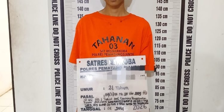 Residivis Narkoba Kembali Dibekuk, Polres Pematangsiantar Sita 5,47 Gram Sabu di Jalan Ade Irma Suryani Residivis Narkoba Kembali Dibekuk, Polres Pematangsiantar Sita 5,47 Gram Sabu di Jalan Ade Irma Suryani