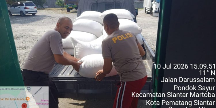 Dukung Ketahanan Pangan, Polsek Siantar Martoba Kawal Penjualan 1,7 Ton Jagung Petani ke Bulog