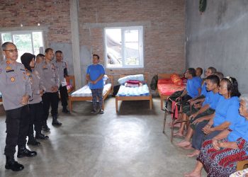 Polri Peduli Lansia, Polres Pematangsiantar Sambangi Panti Jompo dan Salurkan Bansos