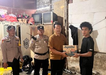 Jumat Berkah, Polsek Siantar Selatan Sambangi Penyandang Tunarungu dan Tunawicara, Salurkan Bansos