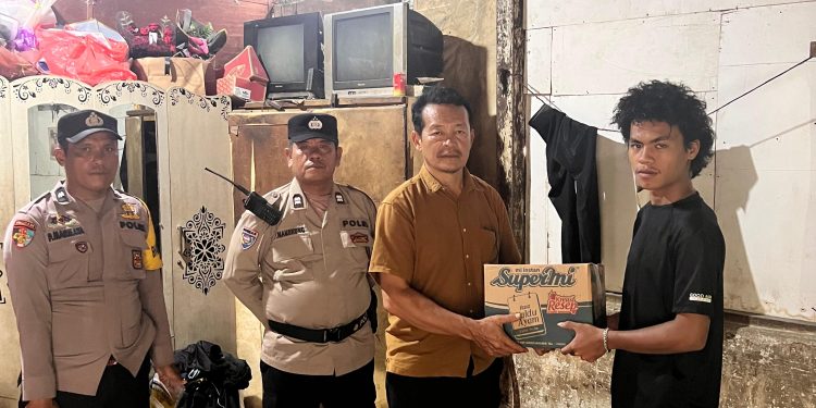 Jumat Berkah, Polsek Siantar Selatan Sambangi Penyandang Tunarungu dan Tunawicara, Salurkan Bansos
