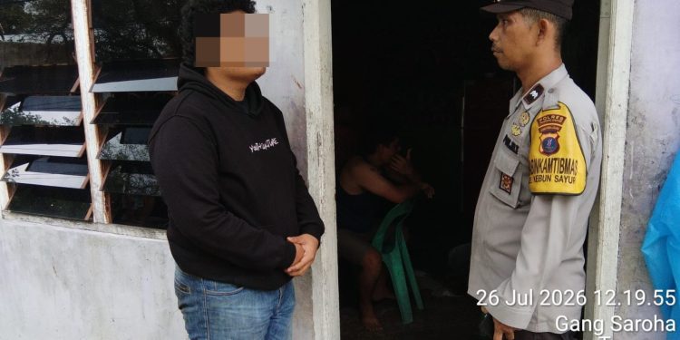 Laporan CC 110 Langsung Ditindaklanjuti, Polsek Siantar Timur Redam Keributan Keluarga di Jalan Narumonda Laporan CC 110 Langsung Ditindaklanjuti, Polsek Siantar Timur Redam Keributan Keluarga di Jalan Narumonda