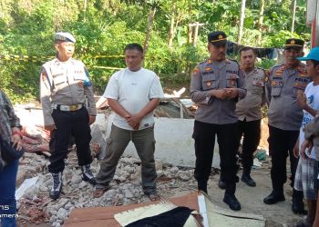 Sambut HUT ke-81 RI, Kapolsek Siantar Martoba Turun Langsung Bantu Korban Banjir, Tebar Kepedulian di Tengah Musibah