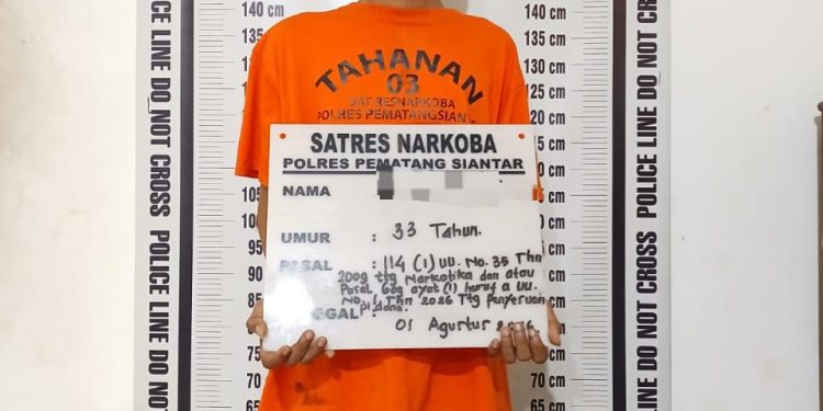Terbongkar Lewat Undercover Buy, Residivis Narkoba Diciduk Polres Pematangsiantar Bawa Sabu 0,93 Gram Terbongkar Lewat Undercover Buy, Residivis Narkoba Diciduk Polres Pematangsiantar Bawa Sabu 0,93 Gram
