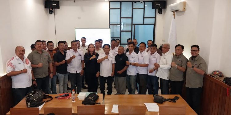 Musyawarah ke-1: Yonimasari Hulu Pimpin SMSI Kepulauan Nias Periode 2026-2029 Musyawarah ke-1: Yonimasari Hulu Pimpin SMSI Kepulauan Nias Periode 2026-2029