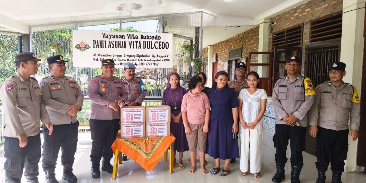Sambut HUT ke-81 RI, Polsek Siantar Marihat Tebar Kepedulian, Sambangi Panti Asuhan hingga Warga Kurang Mampu