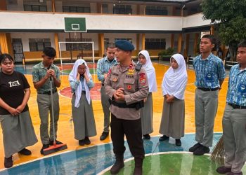 Brimob Masuk Sekolah, Siswa SMA Bhayangkari Medan Ditempa Jadi Generasi Tangguh dan Pemimpin Masa Depan