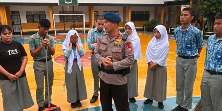 Brimob Masuk Sekolah, Siswa SMA Bhayangkari Medan Ditempa Jadi Generasi Tangguh dan Pemimpin Masa Depan