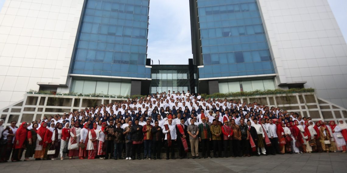 HUT ke-81 RI, Pelindo Regional 1 Belawan Maknai Kemerdekaan melalui Peran Pelabuhan HUT ke-81 RI, Pelindo Regional 1 Belawan Maknai Kemerdekaan melalui Peran Pelabuhan