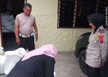 Kawal Hasil Panen Petani hingga ke Bulog, Kapolsek Siantar Selatan Tegaskan Dukungan Polri untuk Ketahanan Pangan