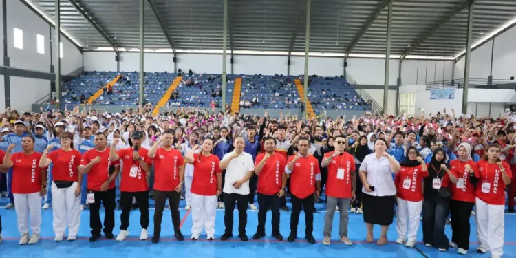 Piala Ketua DPRD Jadi Rebutan, SMA Sultan Agung Tampil sebagai Jawara Senam Nusantara Piala Ketua DPRD Jadi Rebutan, SMA Sultan Agung Tampil sebagai Jawara Senam Nusantara