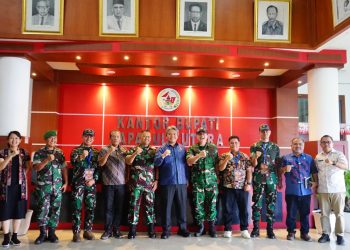 ‎Pemkab Tapanuli Utara Terima Kunjungan Tim Peneliti Seskoad, Tegaskan Sinergi Strategis dengan TNI dalam Penanganan Bencana dan Pembangunan