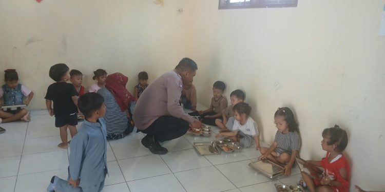 Kawal Distribusi MBG, Bhabinkamtibmas Polsek Siantar Martoba Pantau 37 Paket di PAUD SAB