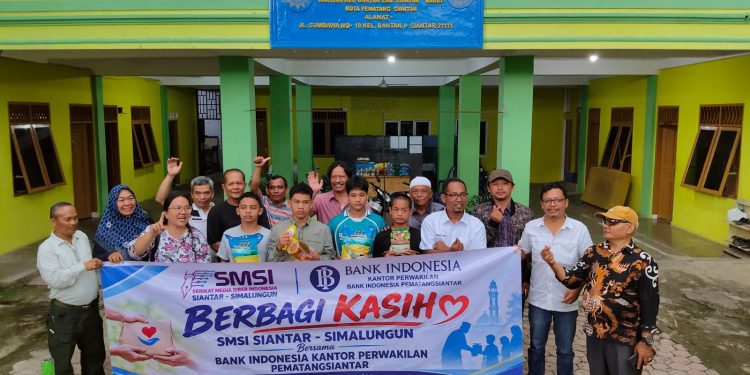 H-1 Pelantikan, SMSI Siantar-Simalungun dan BI Berbagi Kasih ke Panti Asuhan Taruna Melati Muhammadiyah