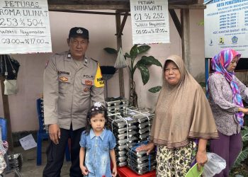 Bhabinkamtibmas Siantar Barat Turun Langsung Pantau Distribusi MBG di Posyandu Bantan