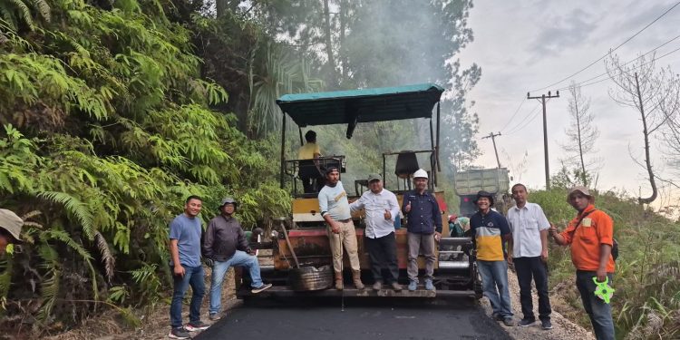 ‎Gebrakan Infrastruktur Pemkab Taput: Jalan dan Jembatan di Sipahutar Terus Diperbaiki