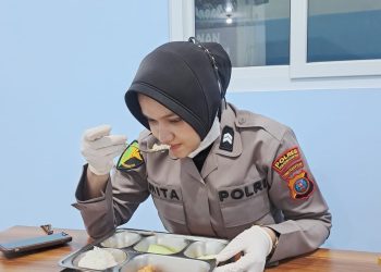 Sebelum MBG Dibagikan, Dokkes Polres Siantar Uji Keamanan Pangan di SPPG YKB