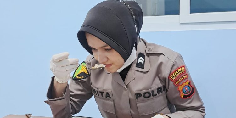 Sebelum MBG Dibagikan, Dokkes Polres Siantar Uji Keamanan Pangan di SPPG YKB