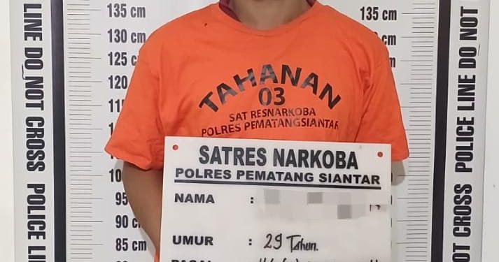 Bukan Sekadar Nongkrong, IH Diciduk di Pinggir Jalan Bawa Sabu 21,55 Gram Bukan Sekadar Nongkrong, IH Diciduk di Pinggir Jalan Bawa Sabu 21,55 Gram