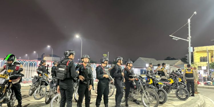 Brimob Sumut Bersama Polrestabes Medan Sisir Medan di Tengah Malam, Cegah Kejahatan Jalanan
