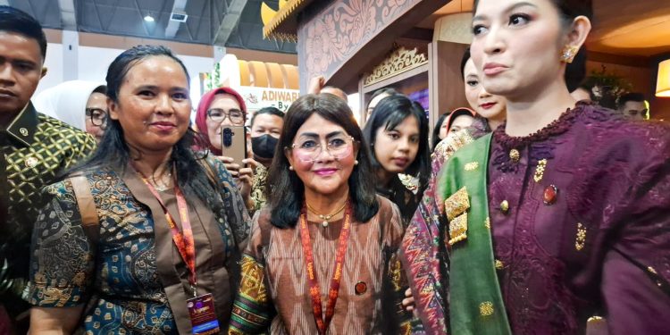Kriyanusa 2026 Jadi Momentum Dekranasda Pematangsiantar Dorong Kriya Lokal Naik Kelas Kriyanusa 2026 Jadi Momentum Dekranasda Pematangsiantar Dorong Kriya Lokal Naik Kelas
