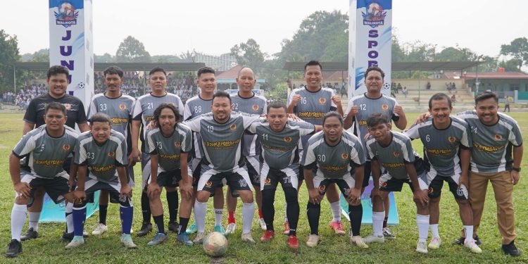 Bukan Sekadar Laga Persahabatan Sepak Bola, Dinas Pariwisata, KONI, PSSI Siantar Bangun Kolaborasi Majukan Daerah Bukan Sekadar Laga Persahabatan Sepak Bola, Dinas Pariwisata, KONI, PSSI Siantar Bangun Kolaborasi Majukan Daerah